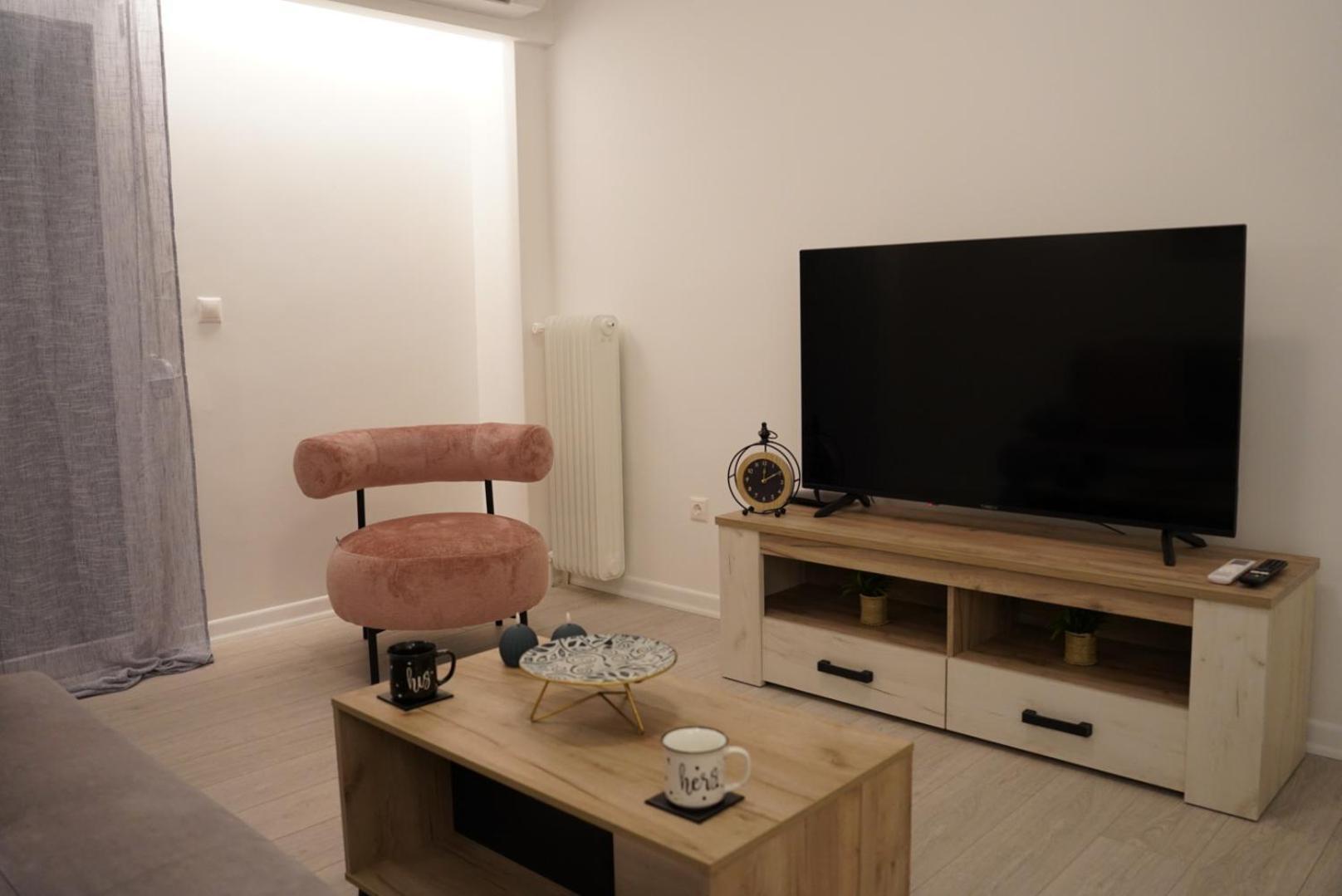 Bright & Cozy Apartment, Афины Экстерьер фото